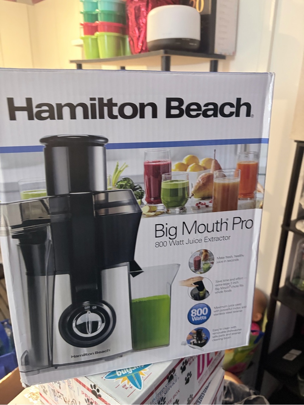 Hamilton Beach Big Mouth Pro Juice Extractor in Black and Silver